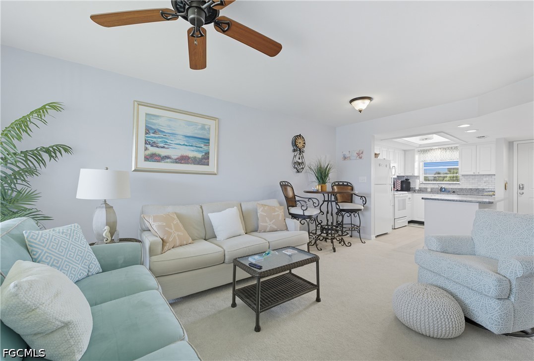 2 Bed Waterfront Home for Sale in Fort Myers, FL, $1,600 — photo 8