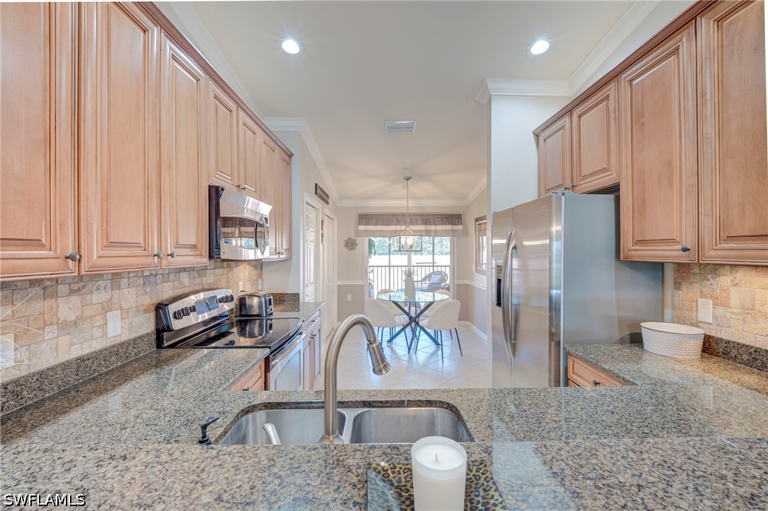 2 Bed Condominium for Sale in Heritage Bay, FL, $499,000 — photo 8