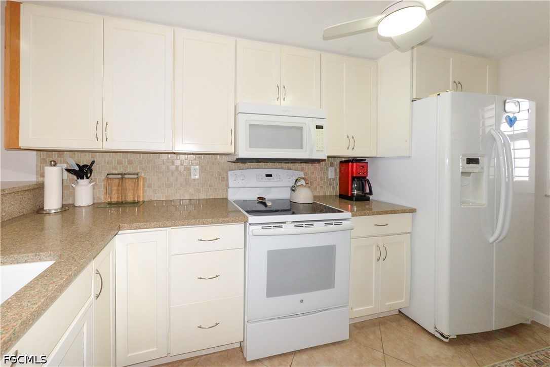 2 Bed Pool Home for Sale in Sunset Condo, photo 8
