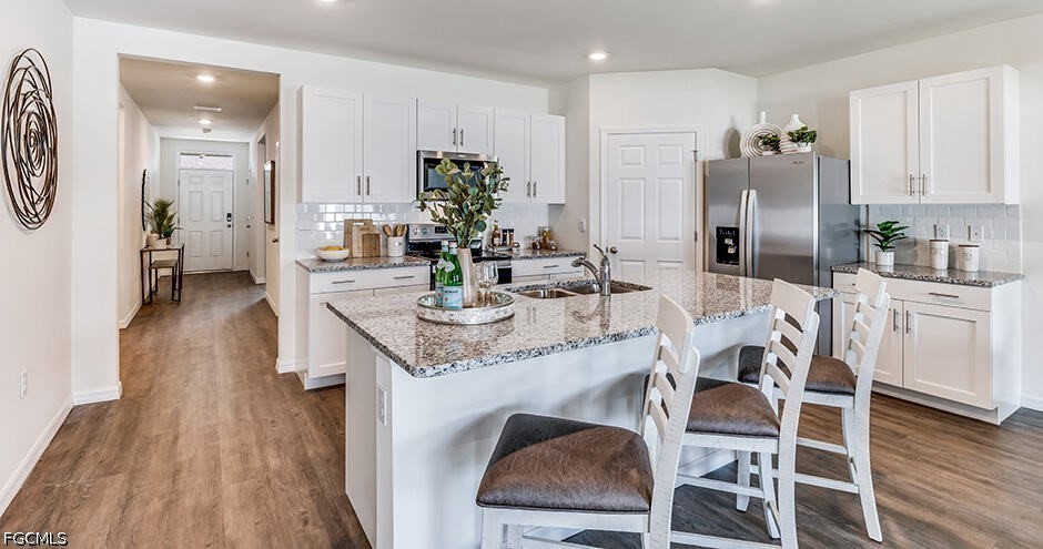 4 Bed SingleFamilyResidence for Sale in Not Applicable, FL — photo 8