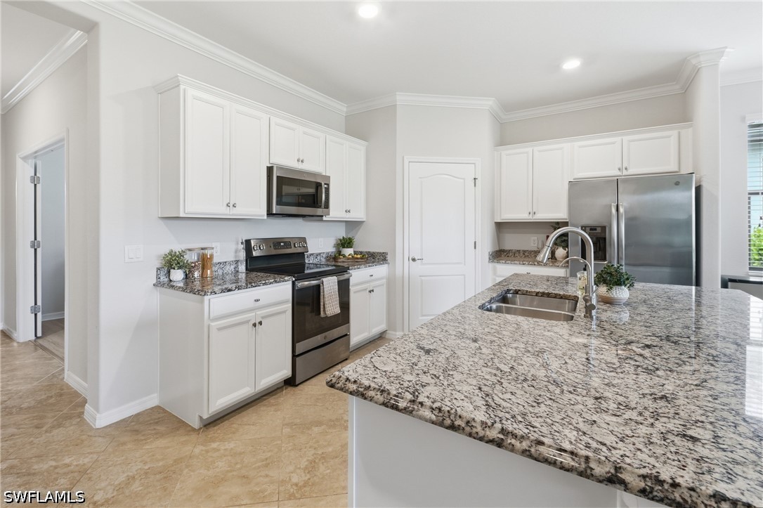 3 Bed Waterfront Home for Sale in Naples, FL, $709,000 — photo 8