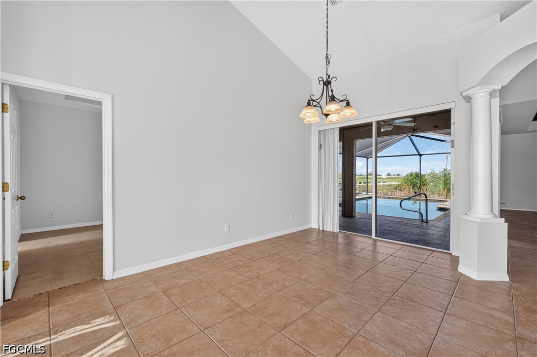 3 Bed Pool Home for Sale in Cape Coral, photo 8
