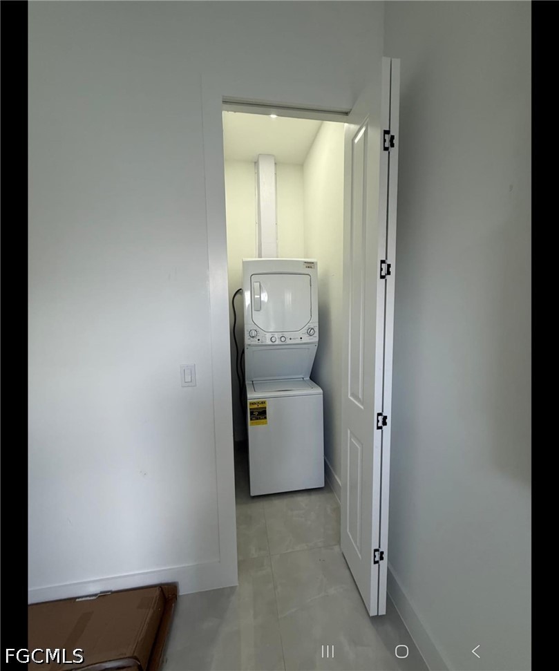 1 Bed SingleFamilyResidence for Sale in Lehigh Acres, FL — photo 8
