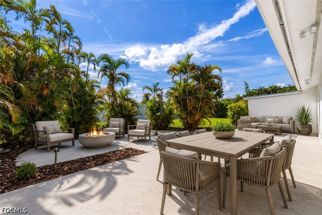 3 Bed SingleFamilyResidence for Sale in Savona, FL, $399,000 — photo 8