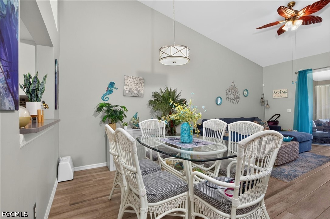 2 Bed Waterfront Home for Sale in Grandview, photo 8