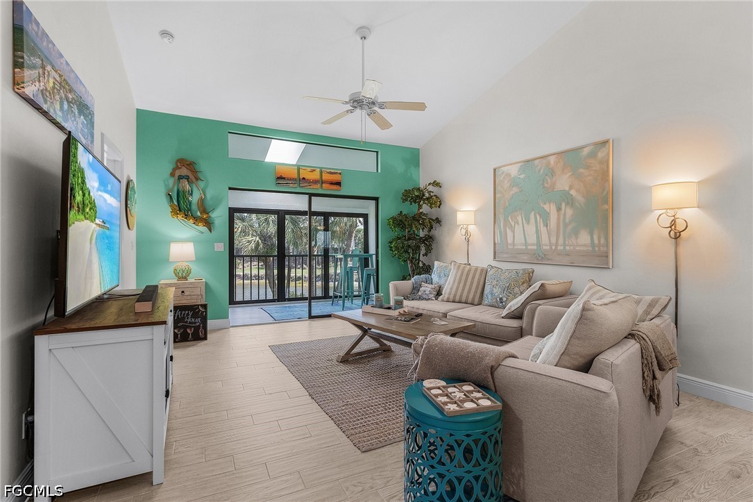 2 Bed Condominium for Sale in Verandas, FL, $300,000 — photo 8