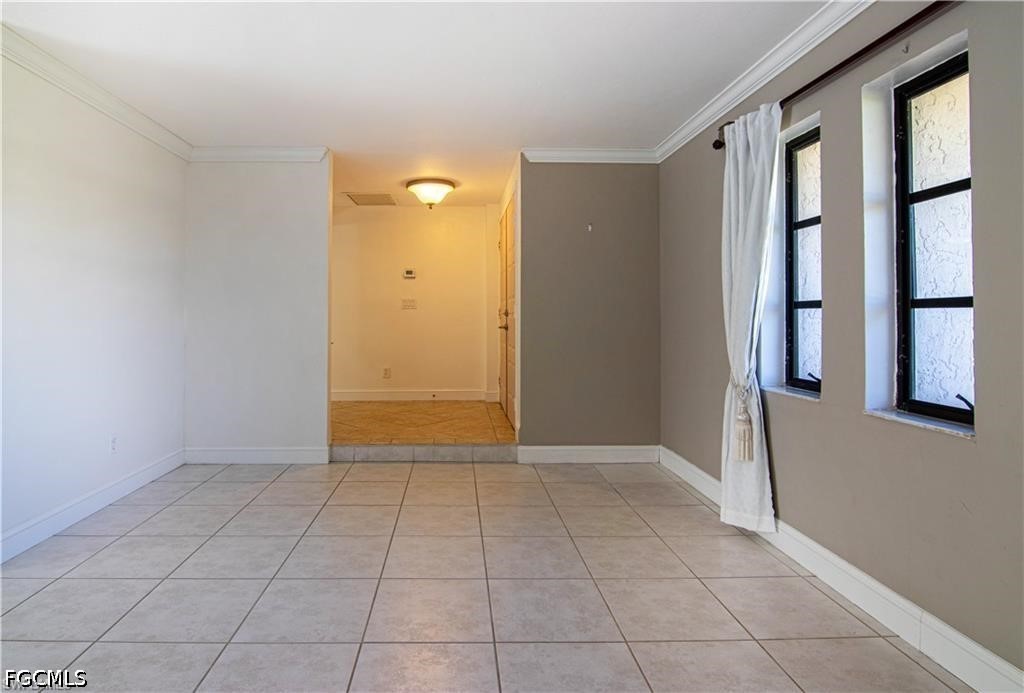 3 Bed Pool Home for Sale in The Forest, FL, $2,800 — photo 8