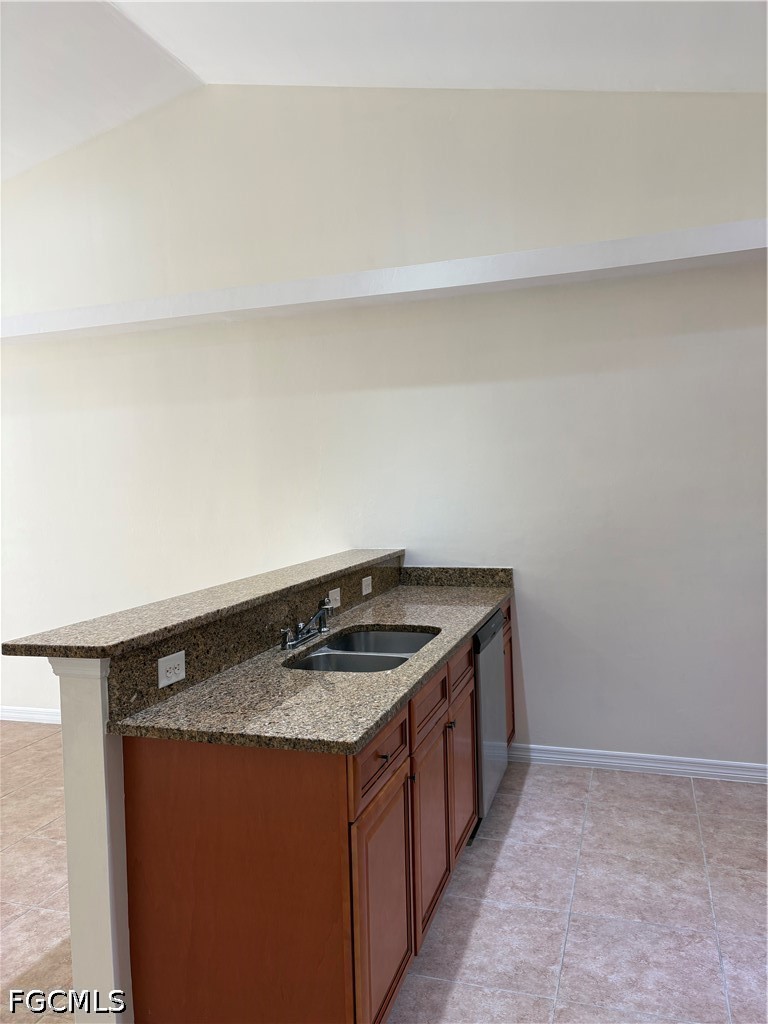 3 Bed Duplex for Sale in Cape Coral, FL, $1,700 — photo 8