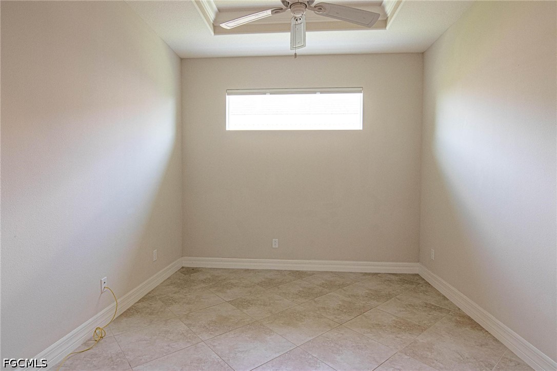 3 Bed Waterfront Home for Sale in Sandoval, photo 8