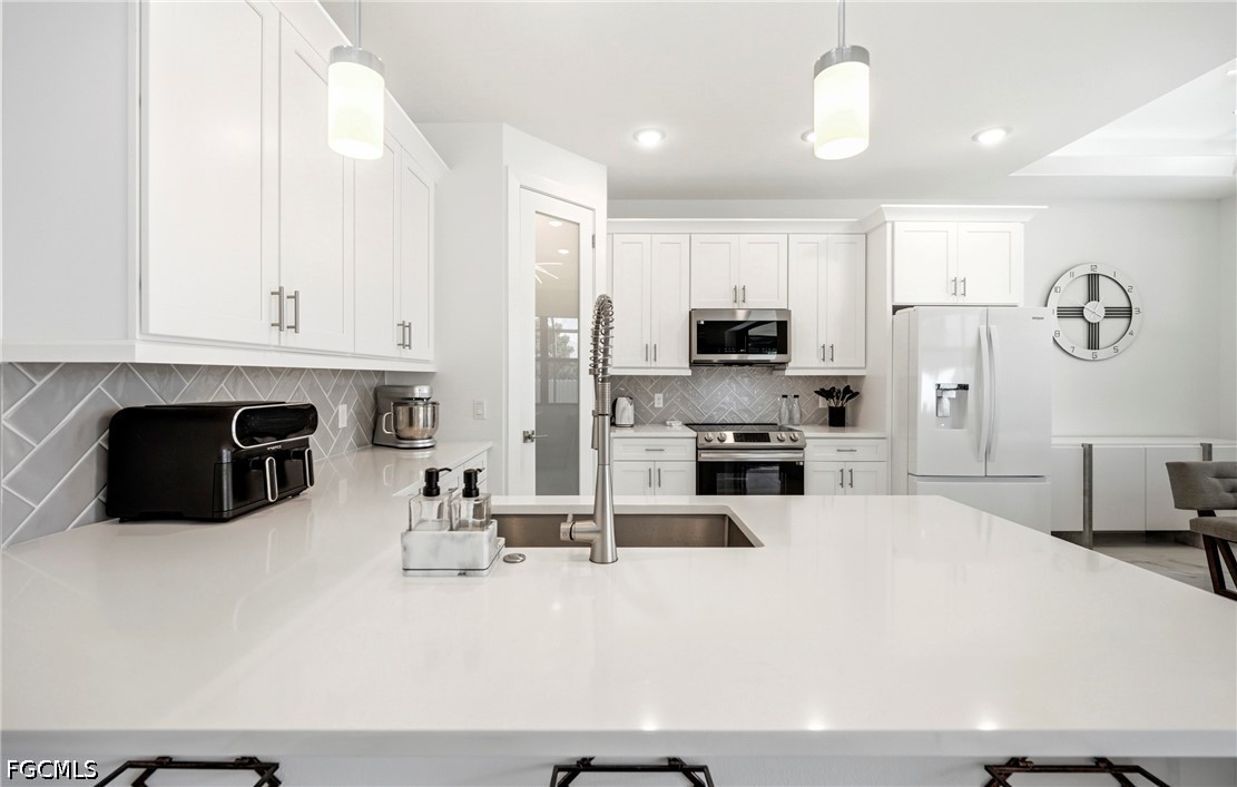 4 Bed Pool Home for Sale in Cape Coral, photo 8