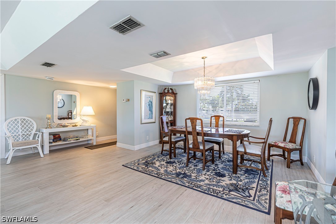 2 Bed Condominium for Sale in Naples, FL, $350,000 — photo 8