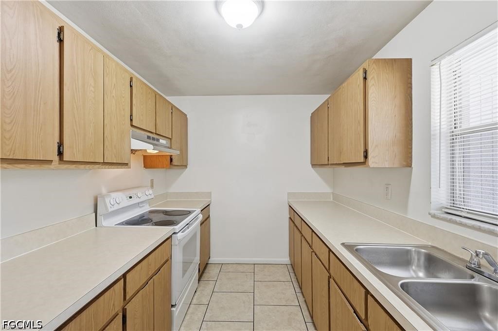 2 Bed Duplex for Sale in Cape Coral, FL, $1,195 — photo 8