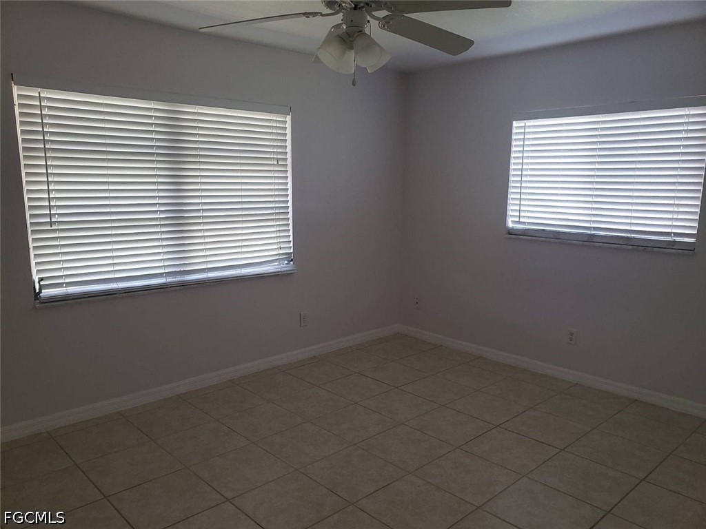 2 Bed SingleFamilyResidence for Sale in Cape Coral, FL — photo 8
