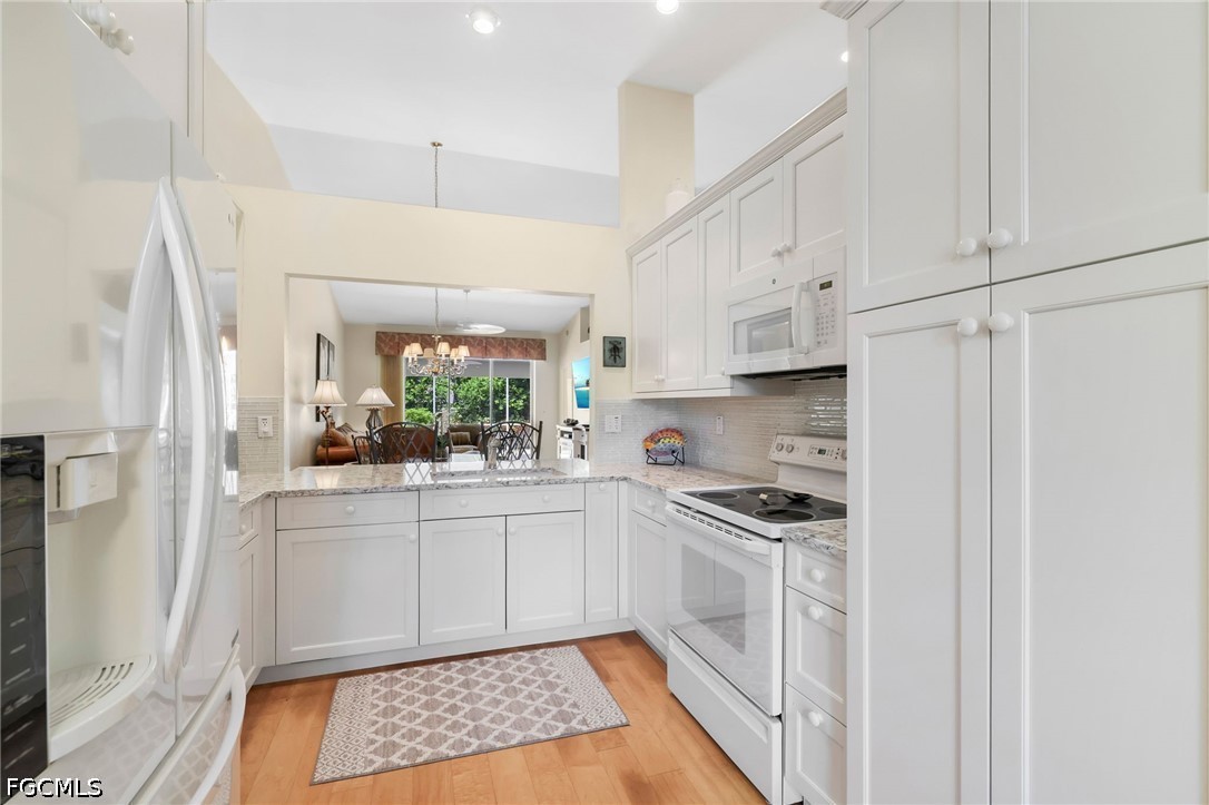 2 Bed Attached for Sale in Monterey Villas, photo 8