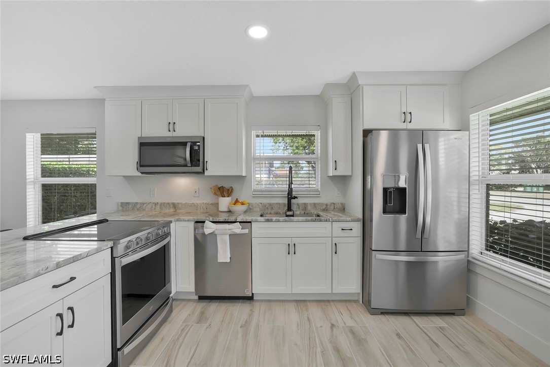 2 Bed Waterfront Home for Sale in Naples, photo 8