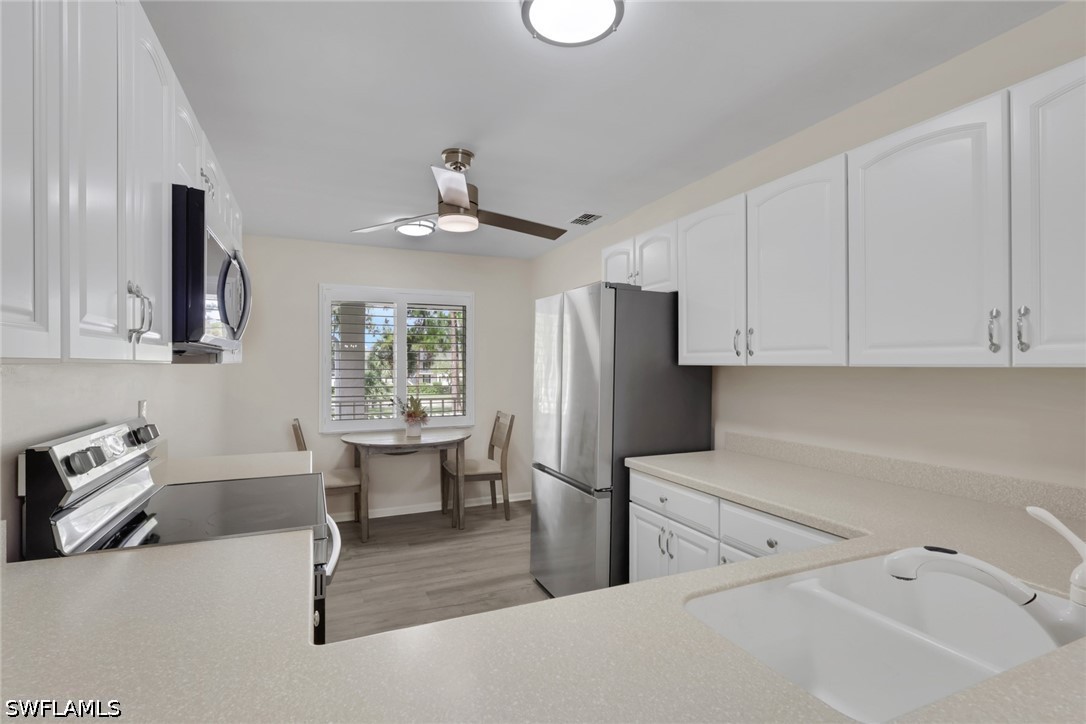 3 Bed Waterfront Home for Sale in St Regis Club, photo 8
