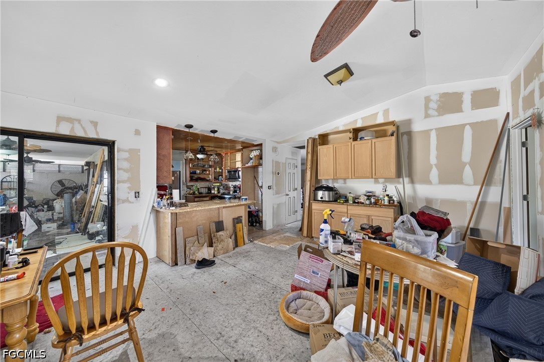 3 Bed Pool Home for Sale in Cape Coral, photo 8