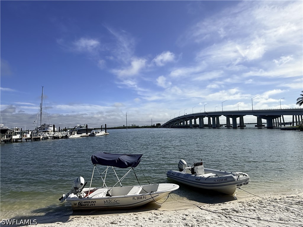 Waterfront Home for Sale in Marco Island, photo 8