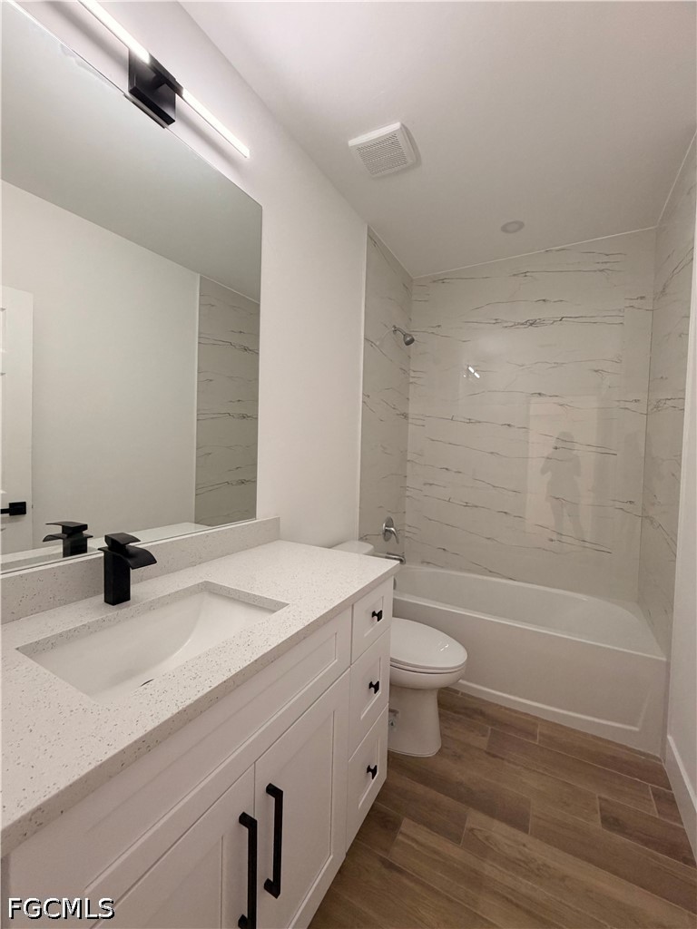 3 Bed Duplex for Sale in Lehigh Estates, photo 8