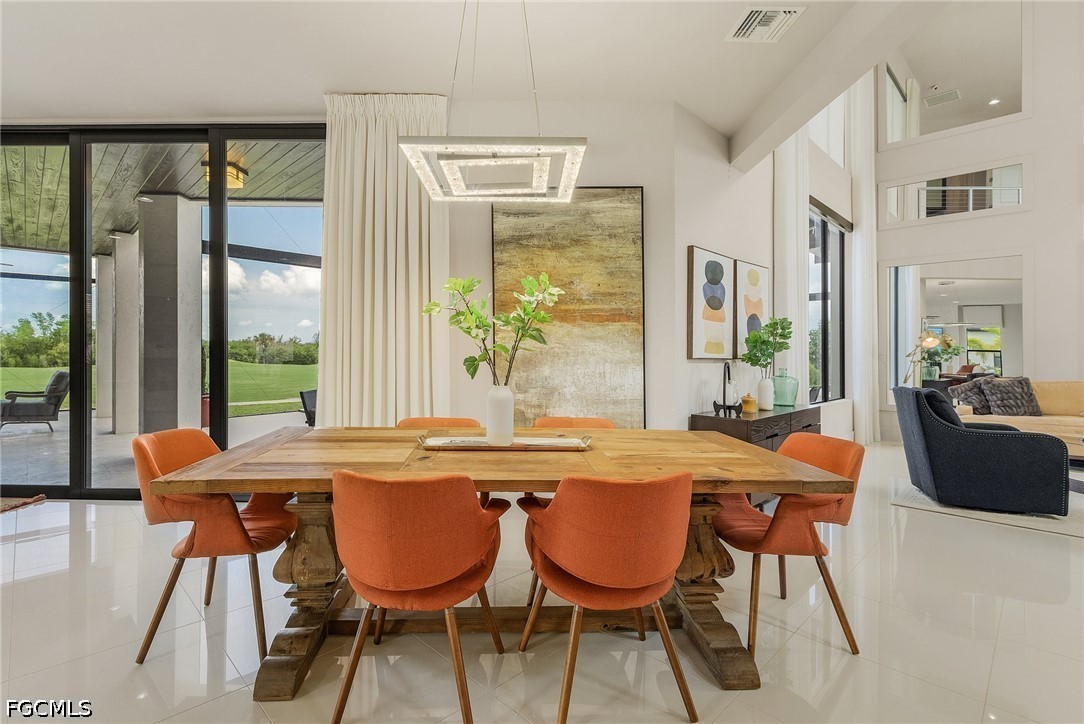 4 Bed Pool Home for Sale in Cape Royal, photo 8