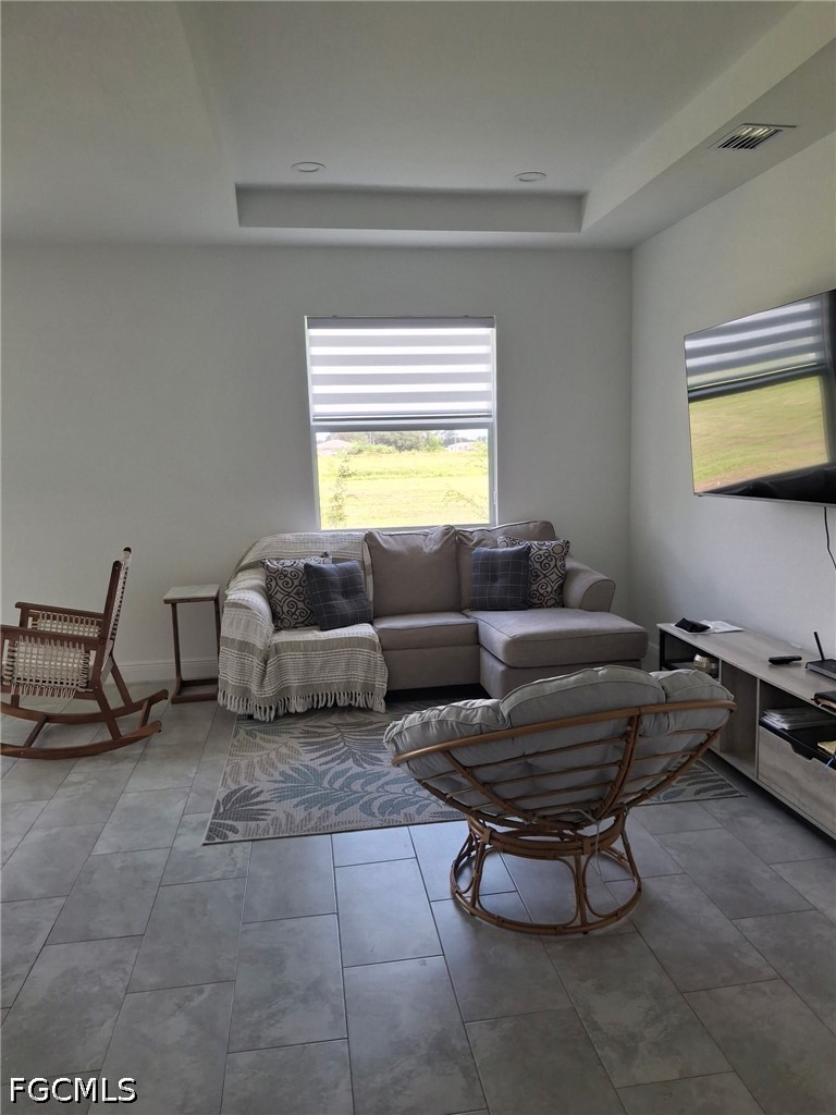 3 Bed SingleFamilyResidence for Sale in Port Labelle, photo 8