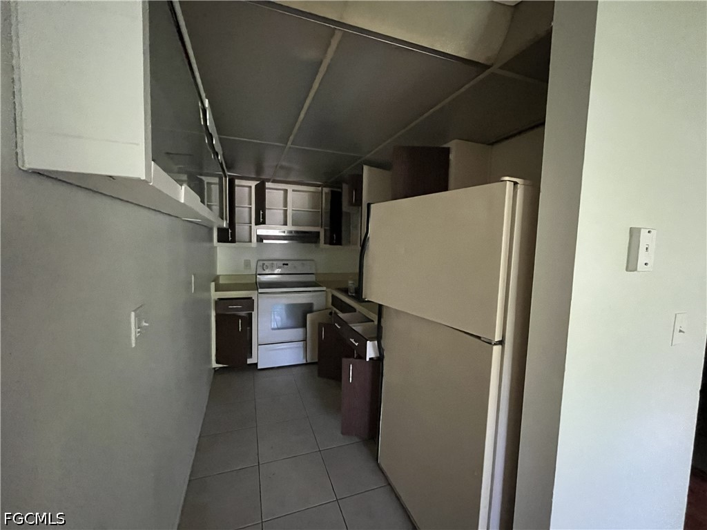 5 Bed Quadruplex for Sale in North Fort Myers, photo 8