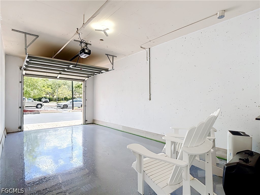 2 Bed Condominium for Sale in Fort Myers, photo 8
