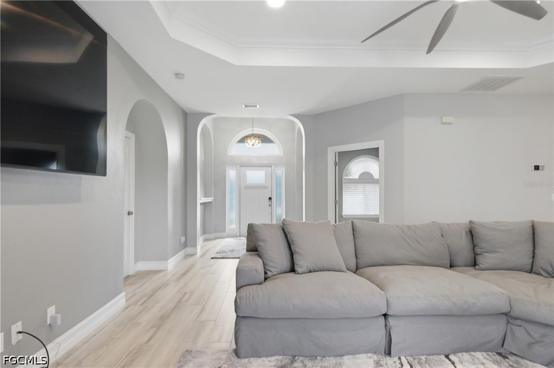 3 Bed Pool Home for Sale in Cape Coral, photo 8