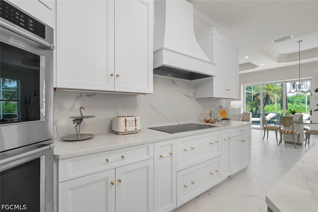 4 Bed Pool Home for Sale in Sanibel, photo 8