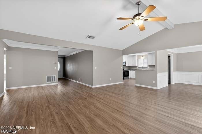 3 Bed SingleFamilyResidence for Sale in Barefoot Bay, photo 8