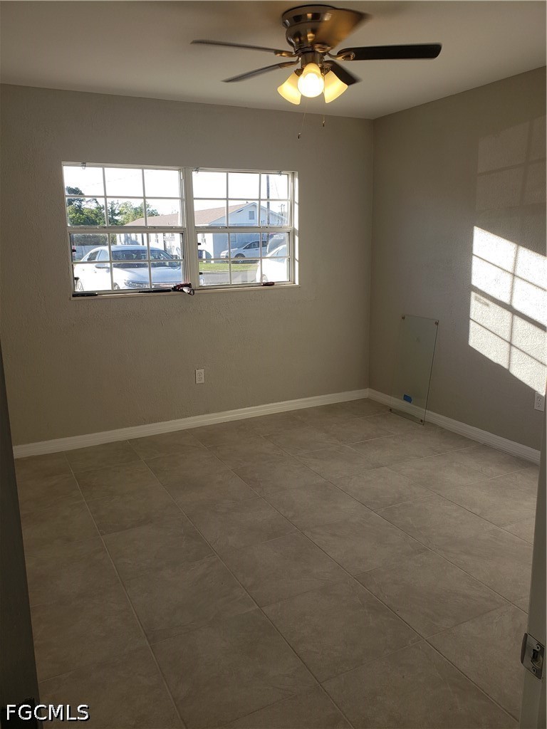 1 Bed Duplex for Sale in Fort Myers, photo 8