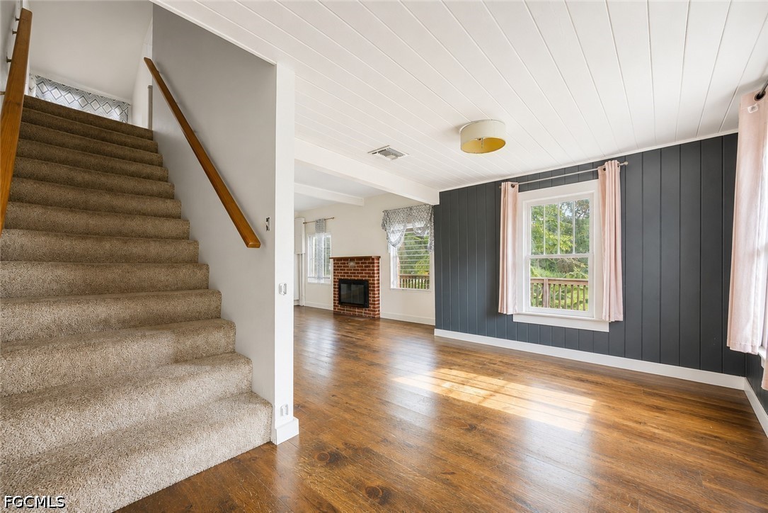2 Bed SingleFamilyResidence for Sale in Labelle, photo 8
