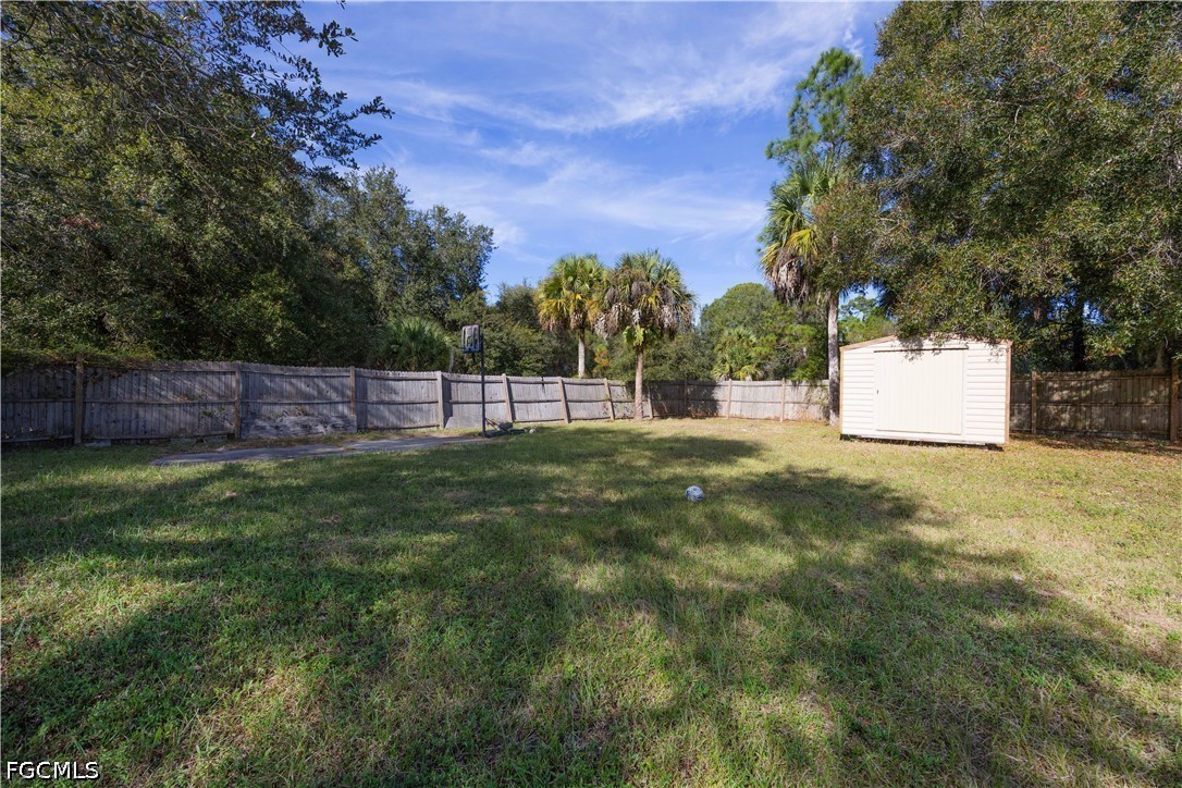 3 Bed Pool Home for Sale in Lehigh Acres, photo 8