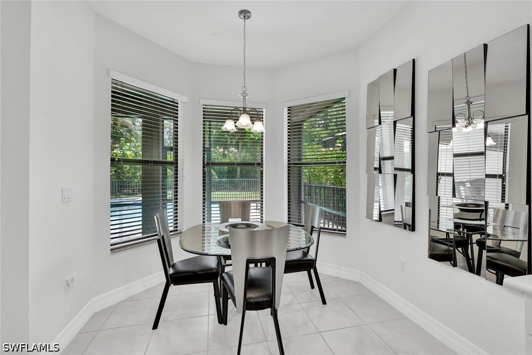 5 Bed Pool Home for Sale in Marbella Isles, photo 8