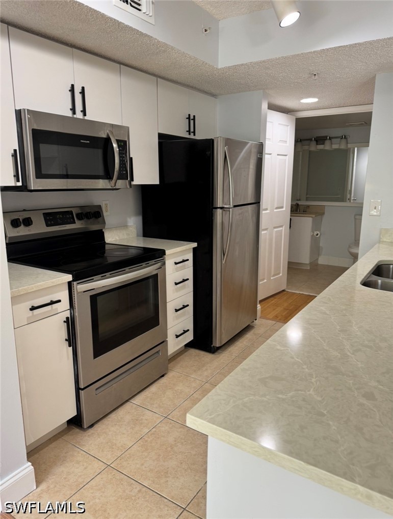 1 Bed Condominium for Sale in Napoli, photo 8