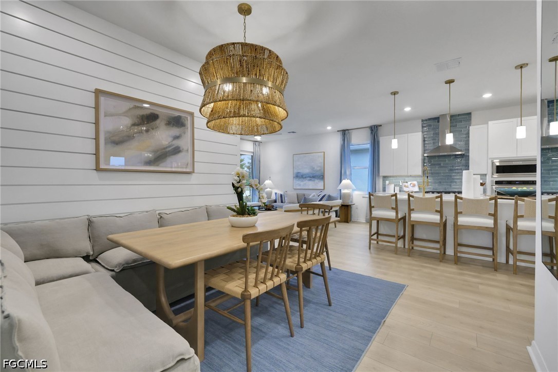 3 Bed SingleFamilyResidence for Sale in Creekside Run, photo 8