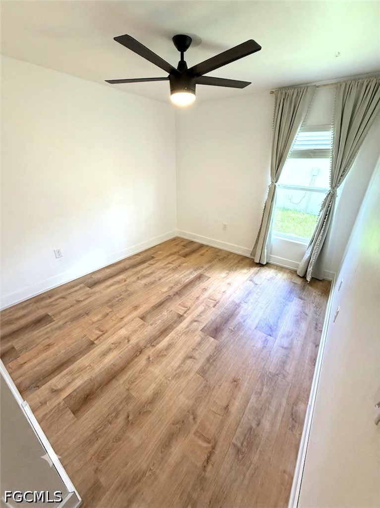 4 Bed Waterfront Home for Sale in Entrada, photo 8