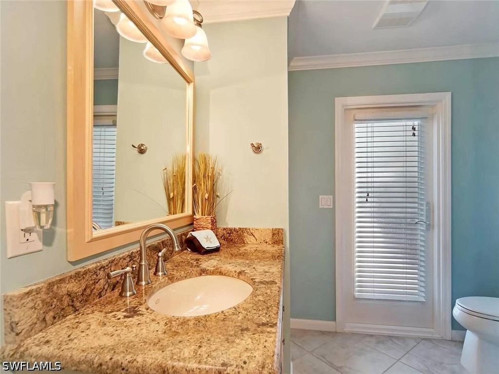 3 Bed Pool Home for Sale in Cape Coral, photo 8