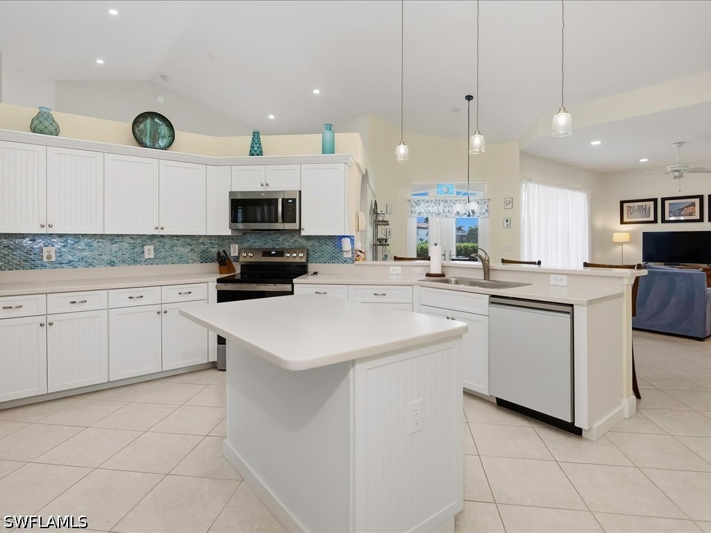 4 Bed Pool Home for Sale in Berkshire Lakes, photo 8