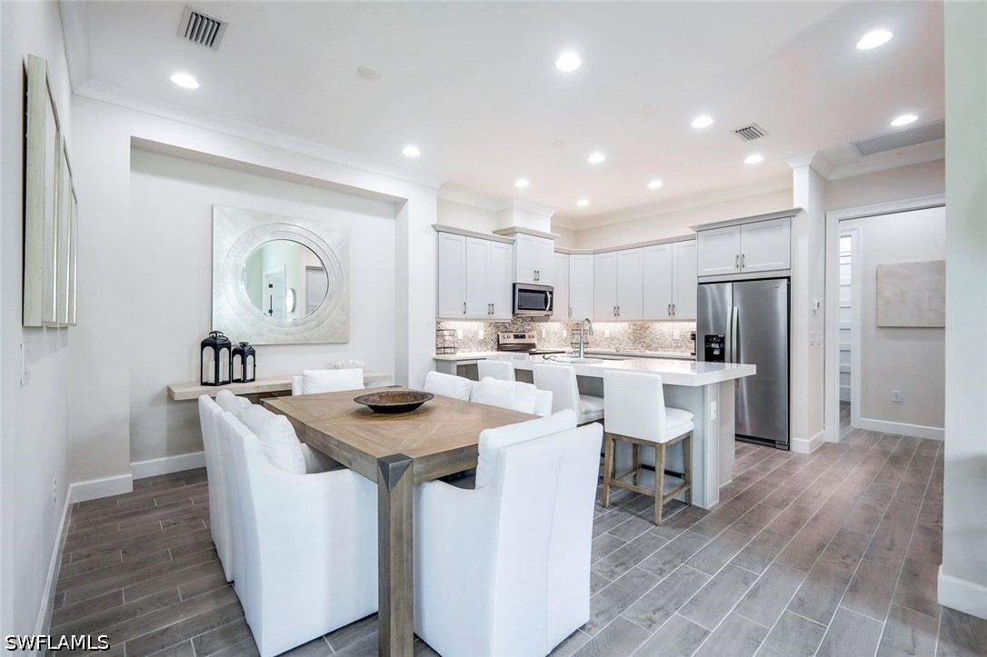 2 Bed Pool Home for Sale in Naples, photo 8