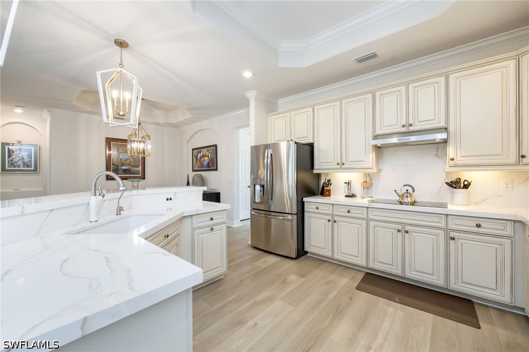 2 Bed Pool Home for Sale in Bonita Springs, photo 8