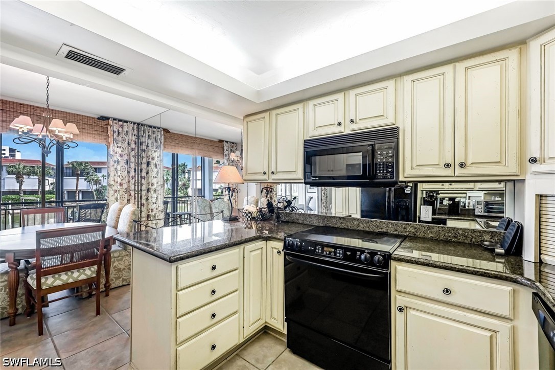 2 Bed Waterfront Home for Sale in Indies West, photo 8