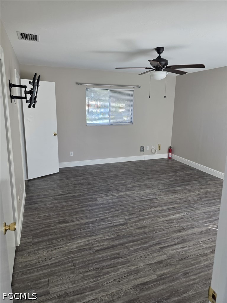 2 Bed Duplex for Sale in Cape Coral, photo 8