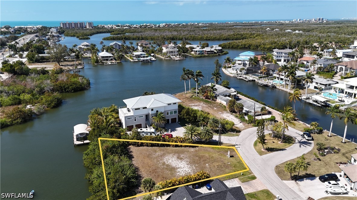 Waterfront Home for Sale in Imperial Shores, photo 8
