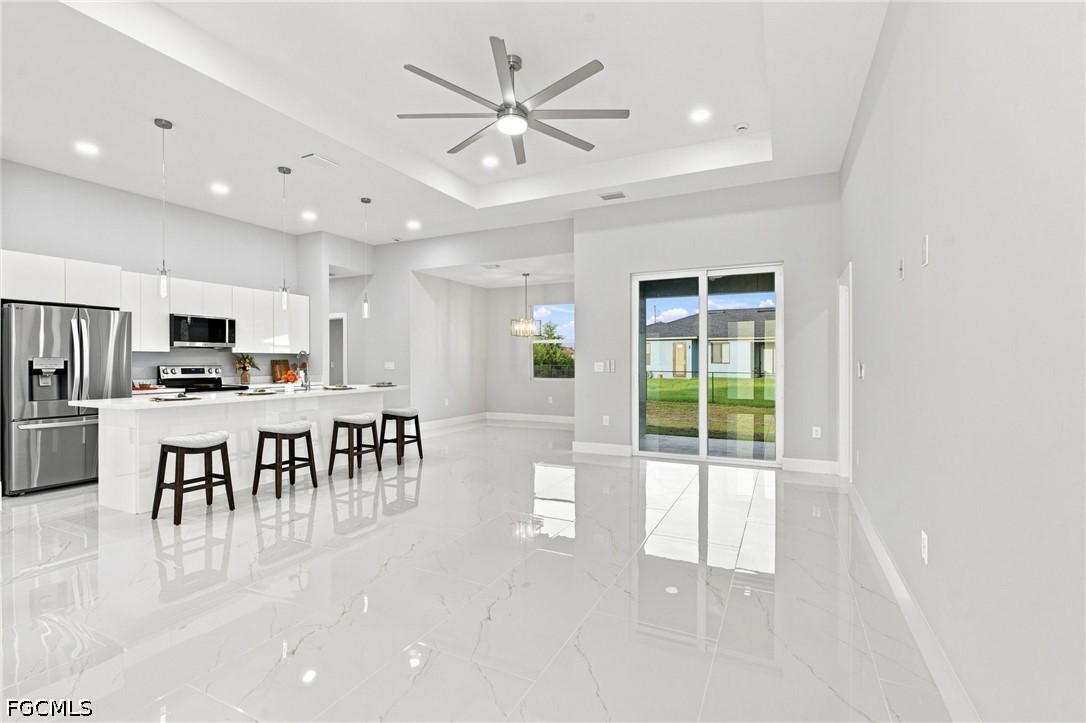 3 Bed SingleFamilyResidence for Sale in Lehigh Acres, photo 8