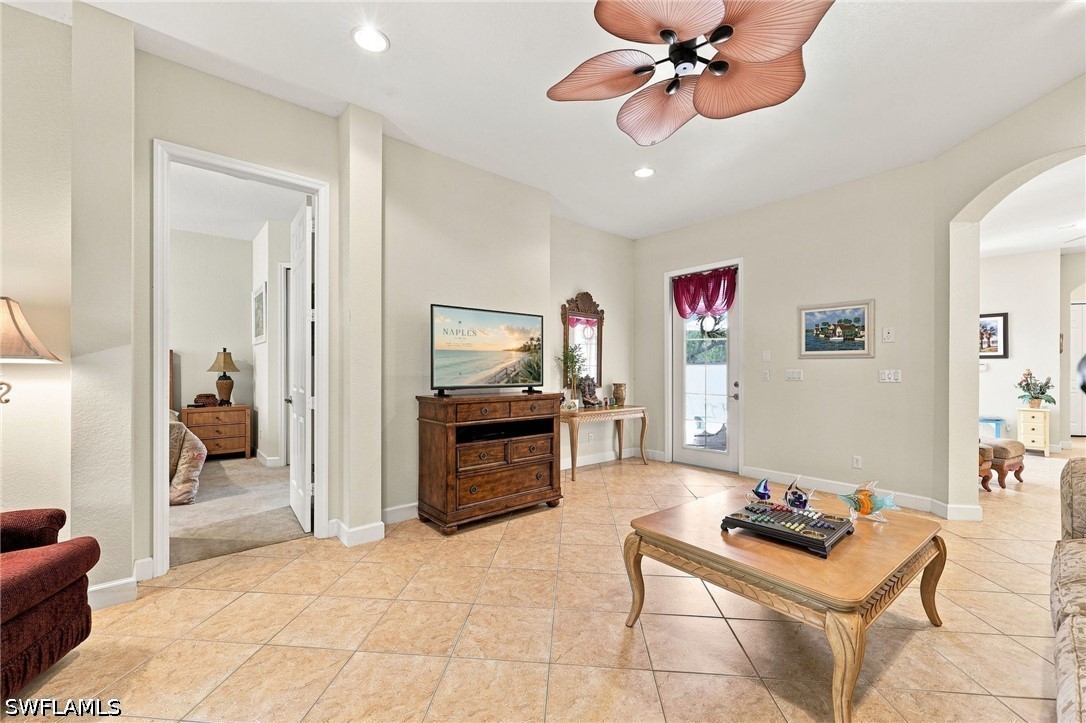 4 Bed Pool Home for Sale in Carlton Lakes, photo 8