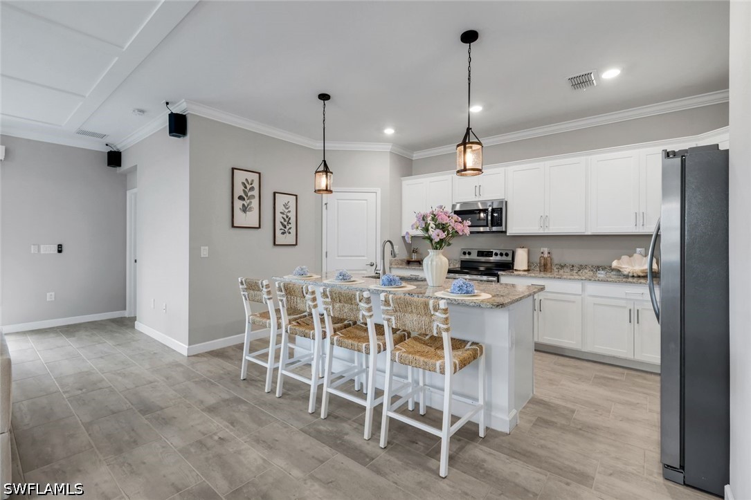 4 Bed SingleFamilyResidence for Sale in Timber Creek, photo 8
