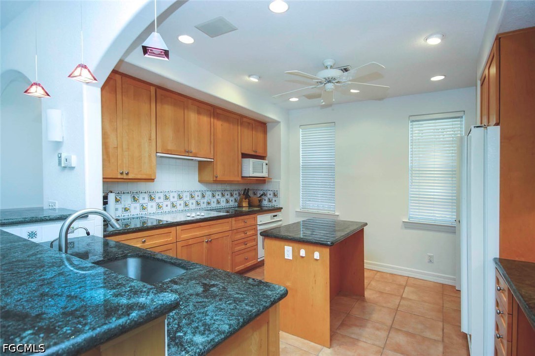4 Bed Pool Home for Sale in Sea Oats, photo 8