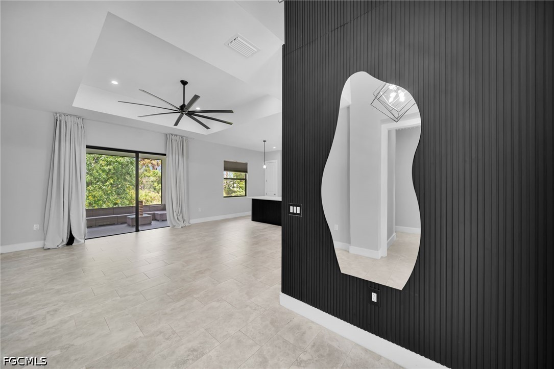 3 Bed SingleFamilyResidence for Sale in Lehigh Acres, photo 8