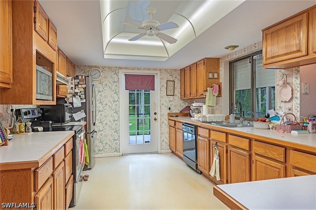 3 Bed SingleFamilyResidence for Sale in Naples, photo 8